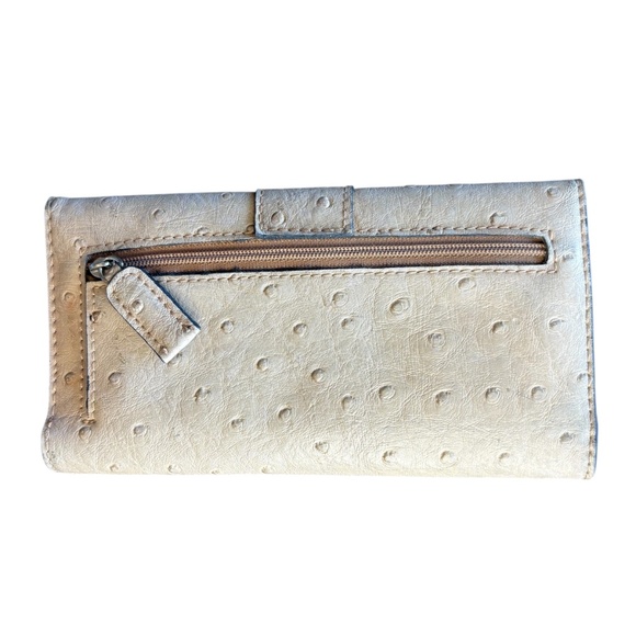 GUESS Faux Ostrich Leather Wallet Beige Trifold Clutch Y2K Vintage Logo Buckle - Picture 3 of 7